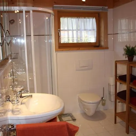 Botel Hintermair Comfortable